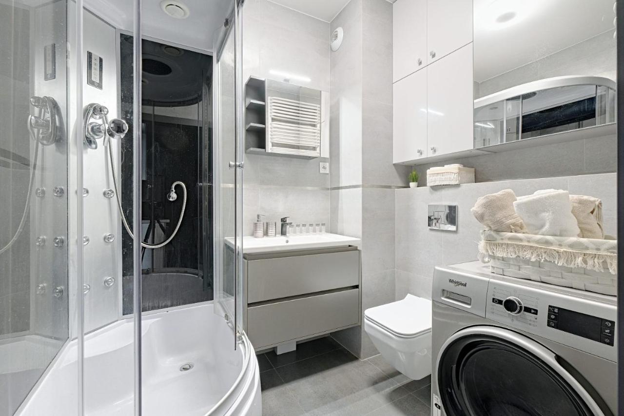 وارسو Strzelecka 24 Modern Apartment المظهر الخارجي الصورة